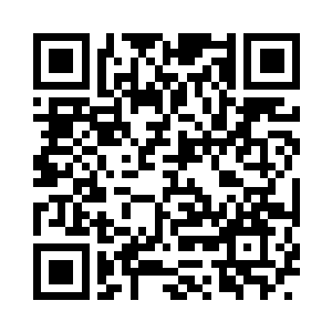 当这位男老师意气风发的走进教室的时候二维码生成