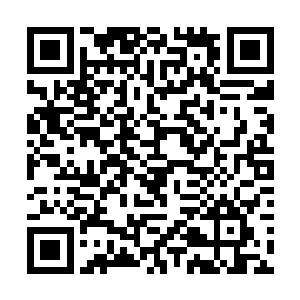 当那让他们难以承受的疼痛一次又一次地袭击他们时二维码生成