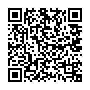 当陆为民手指隔着丝质内裤裆部轻轻触及女孩丝绒般的嫩肉时二维码生成