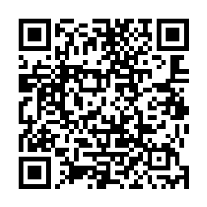 彭坚已经把艾月小美人儿当成了他下一个猎艳尝新的目标二维码生成