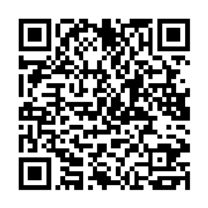 往往这一种期待就很容易让人不由自主的愿意跟随他二维码生成