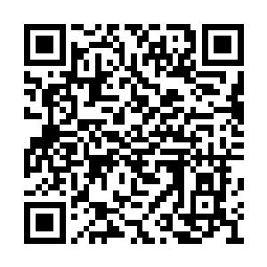 往距离万丈星空传送门最近的一颗生命星球飞去二维码生成