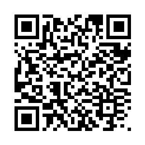 很多人三三两两的组队进入暗者森林二维码生成