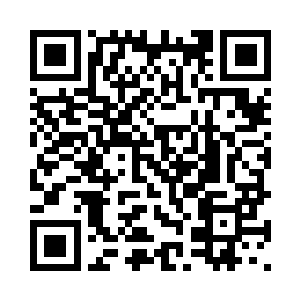 很多马车上都带着华丽繁复的徽章二维码生成