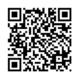 很快便落在了这群美艳的舞娘身上二维码生成