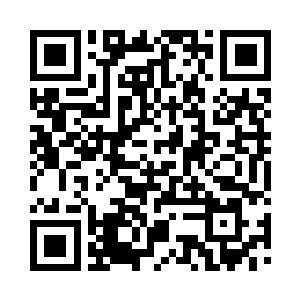 很快摸出来一个小巧的指环一样的东西二维码生成