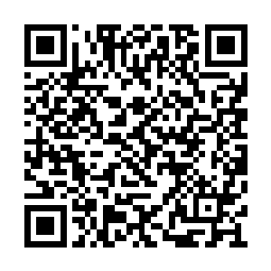 很快的一个小湖就被另外的三个推到了整个空间二维码生成