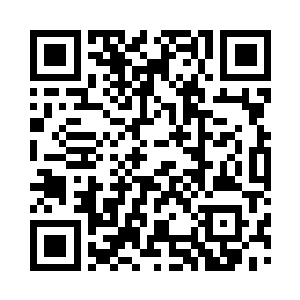 很快这帮学员也是注意到了这边的情况二维码生成