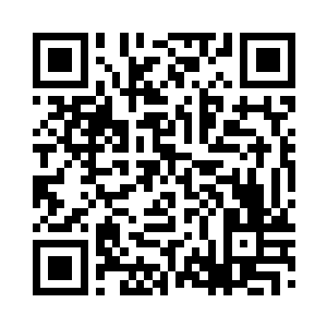 很礼貌的用双手把金票夹向着奥劳拉递了过去二维码生成