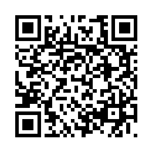 很轻松的就打开了右边的石室的大门二维码生成