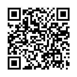 很轻松的就把顶盖儿给拉出了一条缝二维码生成