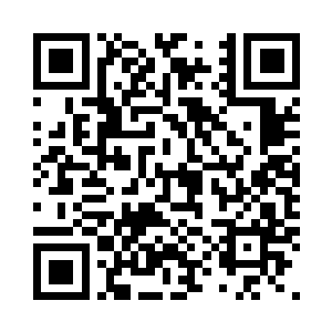 徐凤年一手提着蒋横滴血地面的脑袋二维码生成