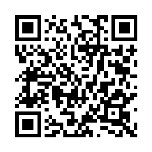 徐凤年在她服侍下穿回黑山白底的文士装束二维码生成