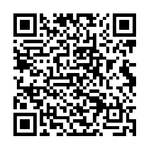 徐子陵立刻用传音入密的方式将来人介绍给池佳一二维码生成
