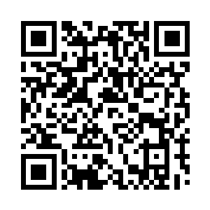 徐敏静看着底下冲着自己张开双臂的林烽二维码生成