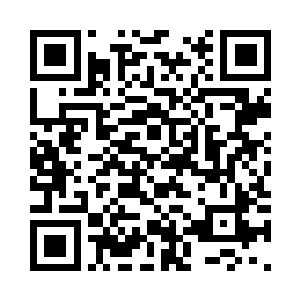 徐蕊注意到卢向东的视线落在痰盂上二维码生成