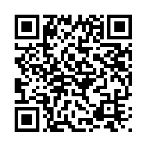 微微漾动的眼神却泄露了此刻心思二维码生成