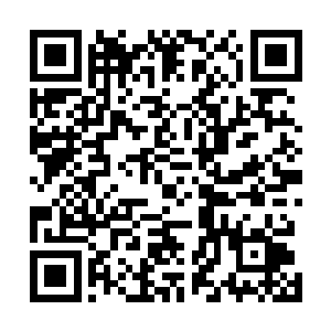 德隆听到龙傲天这么说一拍脑袋装作恍然大悟的表现说道二维码生成