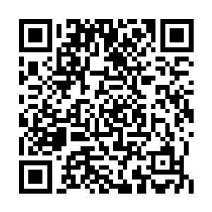 心中却是在记录分析这李破晓刚才打出的一剑控二维码生成