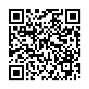 心思细腻的方诗诗很聪明地感觉到了二维码生成