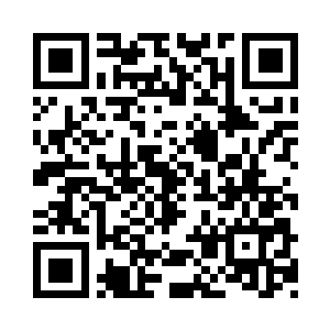 心神略微有些躁动的小小美女立即有所警觉二维码生成