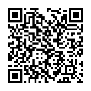 心里有着压抑不住的怒意以及来自内心深处的悲哀二维码生成