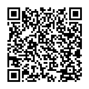 忙于应付圣保罗前场三叉逼抢的蓝十字球员们根本顾不上注意这一点……二维码生成