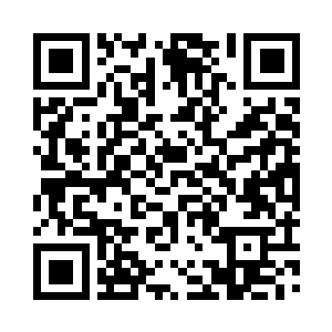 忽然发现前方出现了两个鼻青脸肿的少年二维码生成