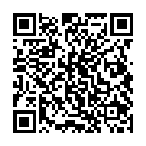 忽然间两个人只感觉周围的空间传来一阵恐怖的波动二维码生成