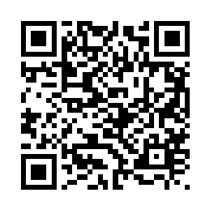 怎么办……他的眼睛余光瞄瞄左右二维码生成