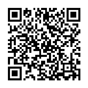总不能让武警官兵朝这些几乎失去理智的群众开枪吧二维码生成