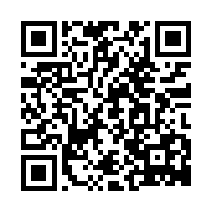 总算在一处有小溪河畔的地方停了下来二维码生成