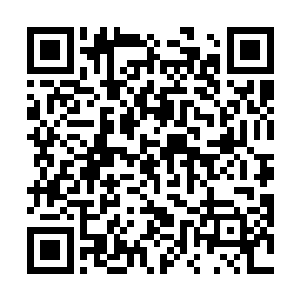 恐怕他往哪个方向行走都是一个需要开会讨论的议题了二维码生成