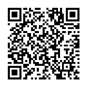 恐怕谁有爱娜这样的女朋友都不太容易受其他女孩子的吸引了二维码生成