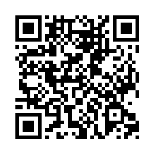 恨不得把对季欣的遗憾全都倾注在颜颜的身上二维码生成