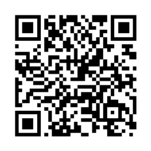 恨不得拿手中的钢叉叉穿那张可恶的面孔二维码生成