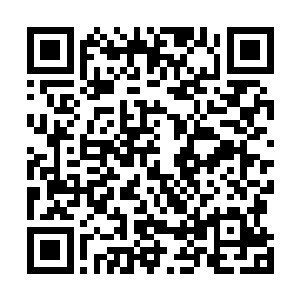 恰在此刻落到了距离安娜女王复仇号仅有数米远的海面上二维码生成