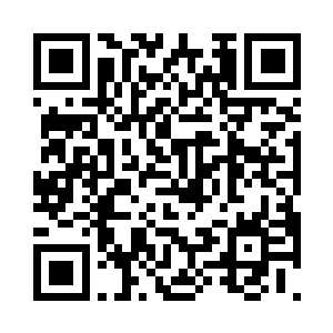 恰好瞧见微浓穿着云辰的衣袍走到庭中二维码生成