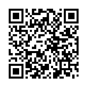 恶狠狠的把啤酒罐子坐到茶几上看着他二维码生成