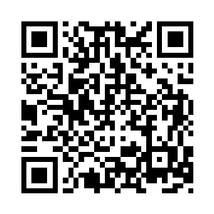 恼怒的用小拳头锤了赵纯良后背一下二维码生成