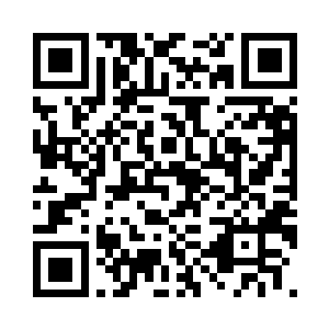 悍马车后面拉着两条手臂粗细的钢索二维码生成