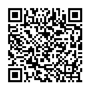想来这倪泉也没有丝毫把握能够完成这两个条件二维码生成