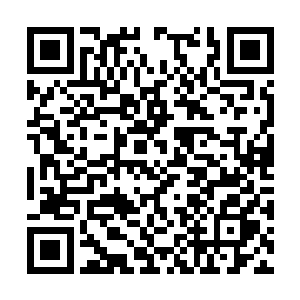 想看看上面有没有涂抹什么药水将上面的字迹消除二维码生成