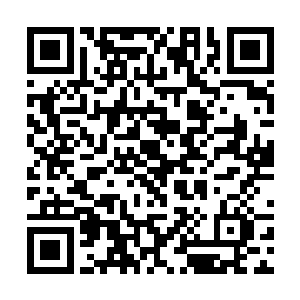 想要追逐拦下这辆随时可能成为马路杀手的超速车子二维码生成