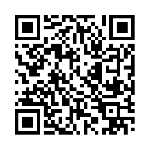 想设法解决了那四个留下来阻击我们的人再说二维码生成