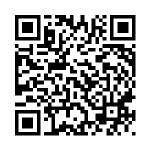 意犹未尽的亲吻他已然红肿的唇瓣二维码生成