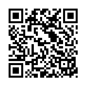 感受着谭妙彤薄薄衣衫后的娇躯传来的热度二维码生成