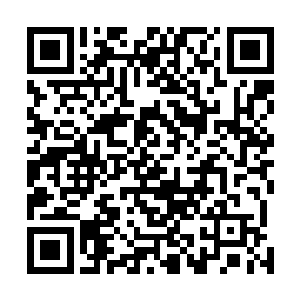 慕初夏还不知道男人脑子里此刻已经起了无比邪恶的思想二维码生成