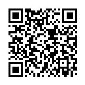 慕心怡绝望的看向胡同口的一行人二维码生成