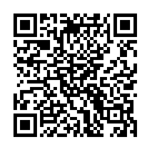 慢慢竟化作了一件巨大的魔甲紧紧贴在了任仲的肉身之上二维码生成